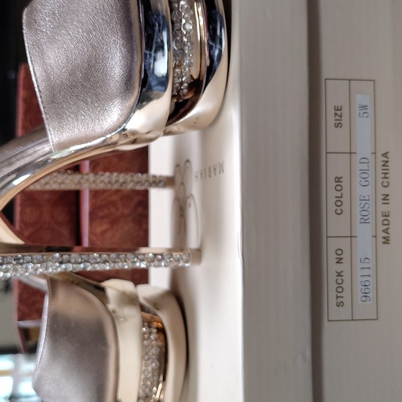 Maria Carey stiletto's - Picture 4 of 4